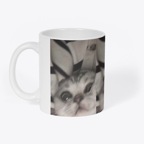 kitty mug | Premium Unisex T-Shirt, Trending Graphic Tee