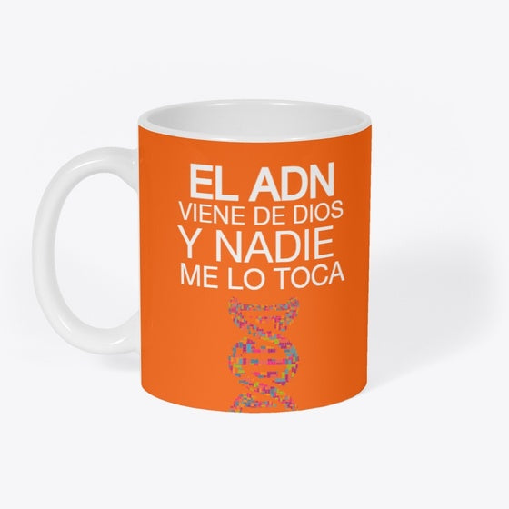 VIENE DE DIOS Y NADIE ME LO TOCA | Premium Unisex T-Shirt, Trending Graphic Tee