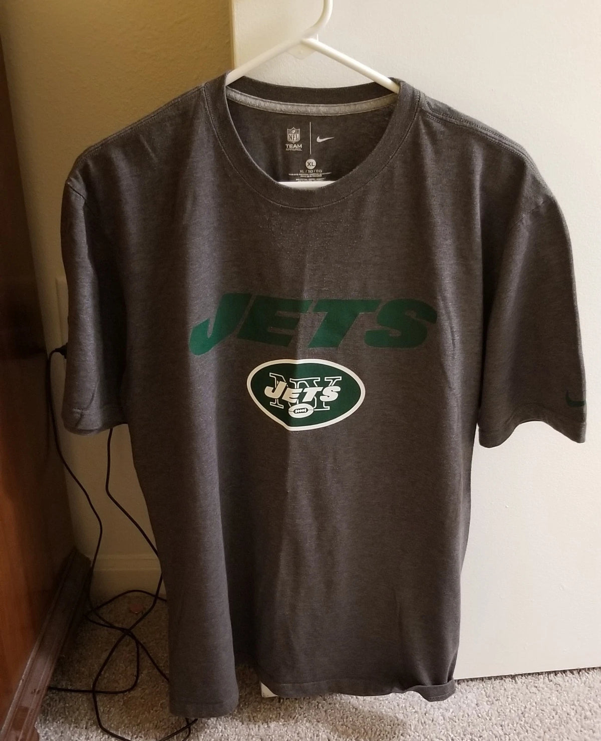Nfl New York Jets Logo T-shirt | Trendy Graphic Tee | Casual Unisex T-shirt